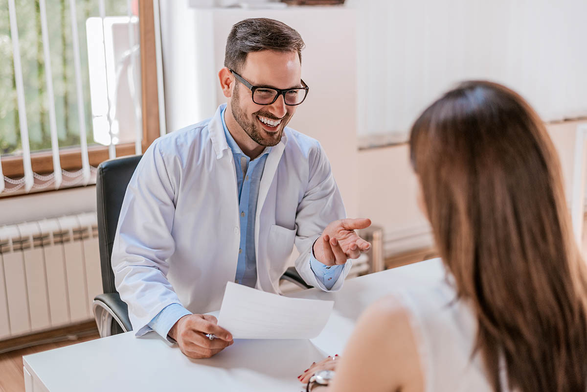 woman gets amino acid therapy